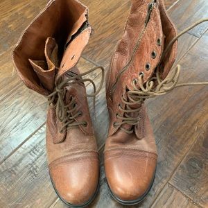 Steve Madden Troopa Boots